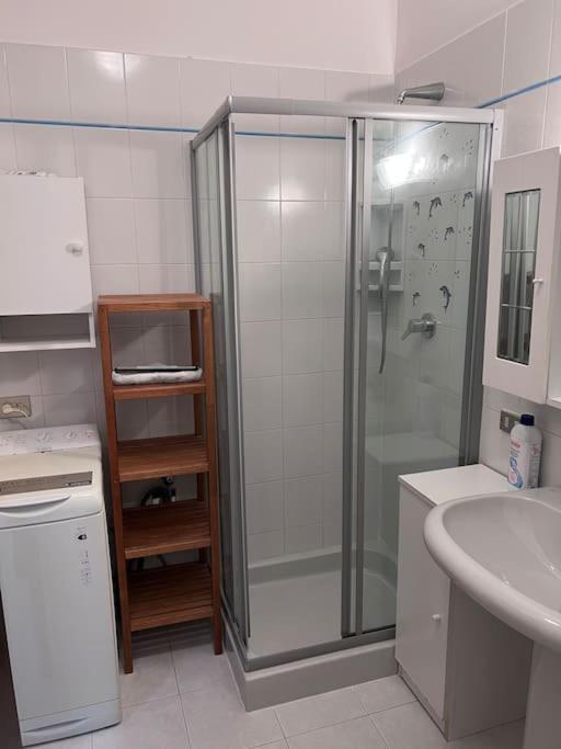 Casa Lora Apartment Сирмионе Екстериор снимка