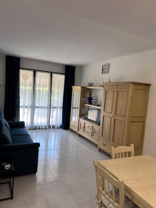 Casa Lora Apartment Сирмионе Екстериор снимка