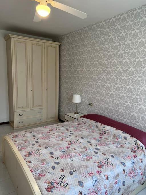 Casa Lora Apartment Сирмионе Екстериор снимка